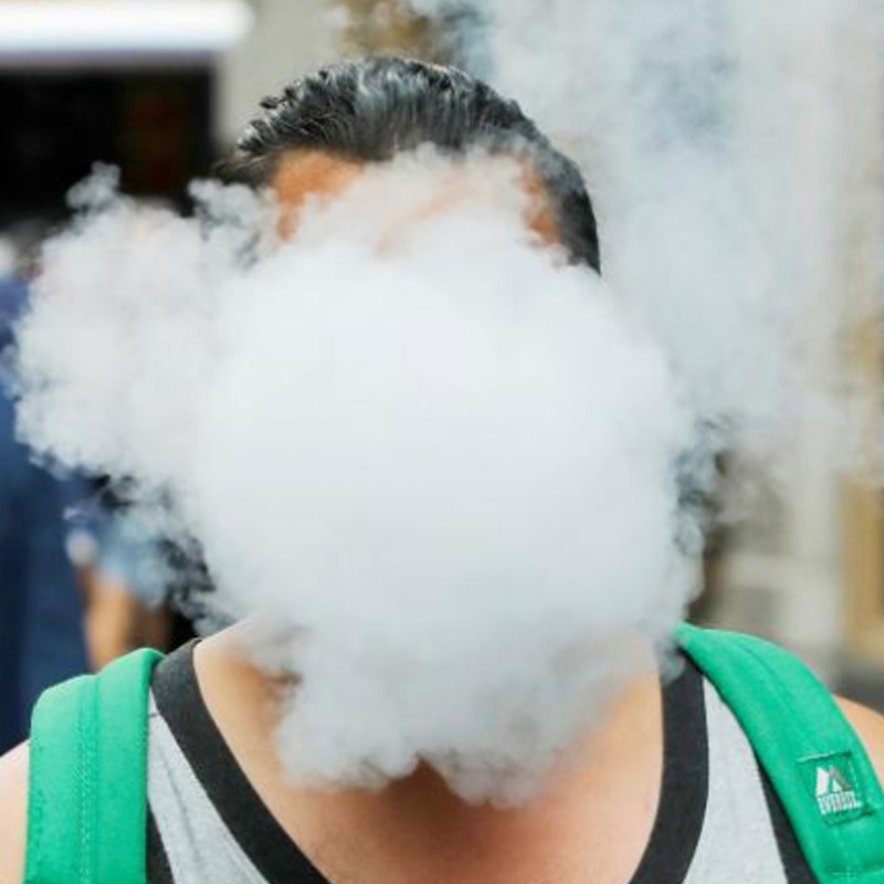 Hơn 2 triệu thanh thiếuniên Mỹ sử dụng thuốc lá điện tử, một phần tư hàngngày, CDC và FDA tìm